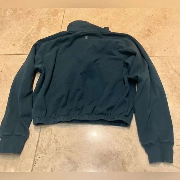 EUC Born Primitive Crop Sweatshirt Top S Athleisure Casual Green Quarter Zip - Picture 3 of 3